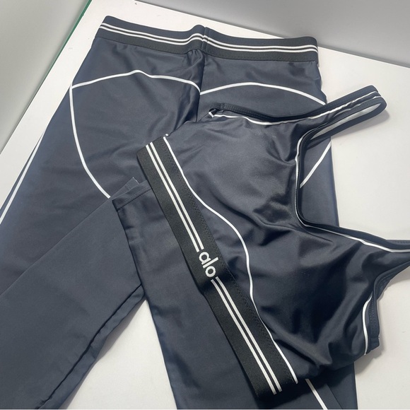 ALO Yoga Black and White Intimates Set - Picture 6 of 6